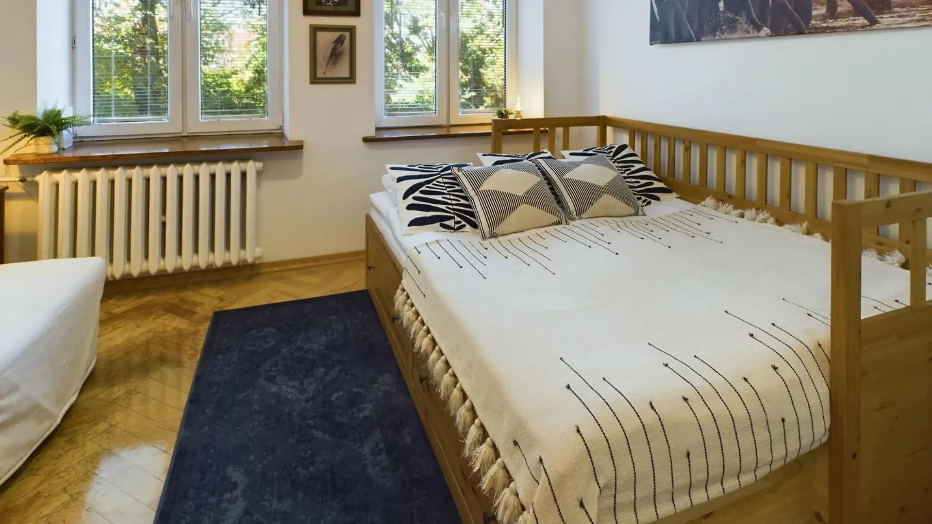 Cozy Studio Bednarska In Warsaw Near Old Town By Noclegi Renters 0*,  Polen