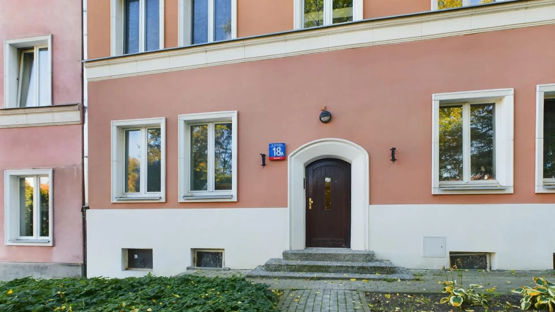 Cozy Studio Bednarska In Warsaw Near Old Town By Noclegi Renters 0*,