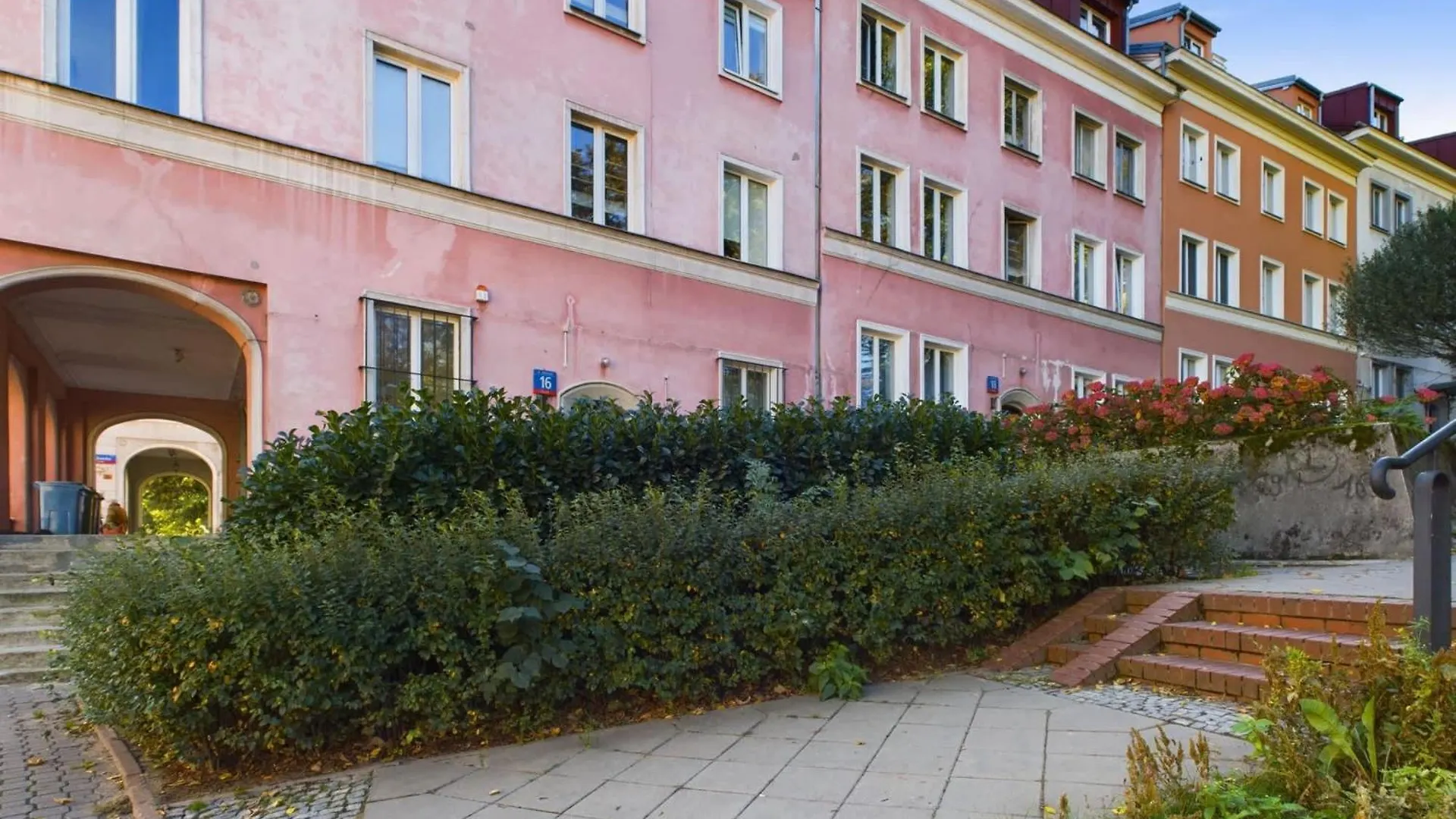 Cozy Studio Bednarska In Warsaw Near Old Town By Noclegi Renters